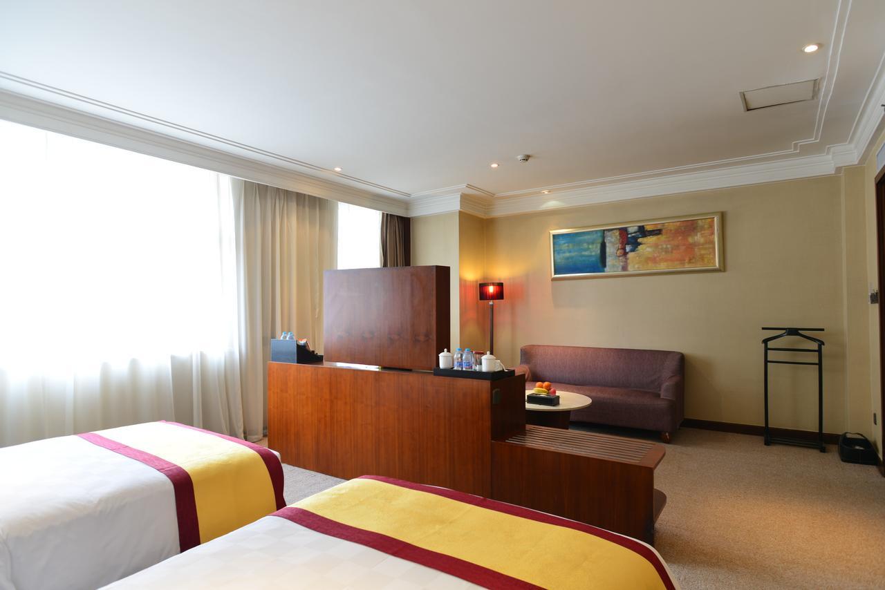 San Want Hotel Сінін Екстер'єр фото