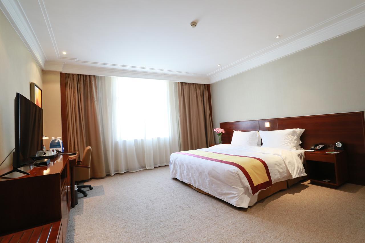 San Want Hotel Сінін Екстер'єр фото