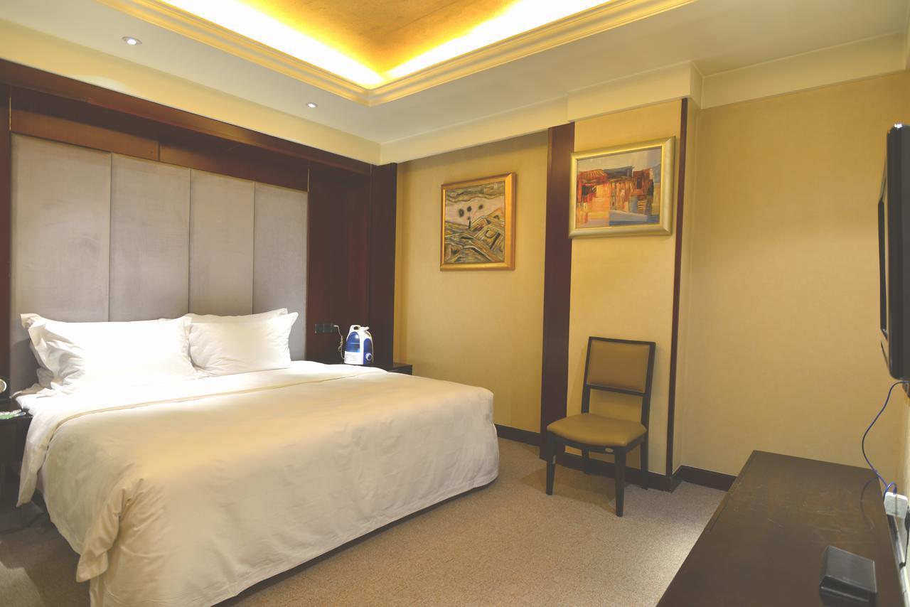San Want Hotel Сінін Екстер'єр фото